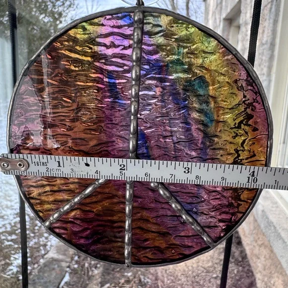 Stained Glass Peace Sign - Picture 4 of 5